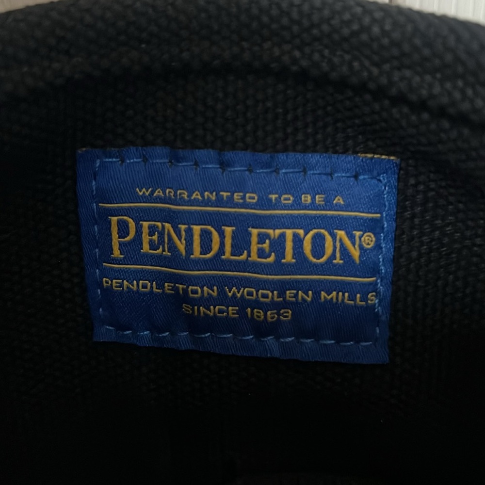 Pendleton Tote, Excellent Condition - image 4